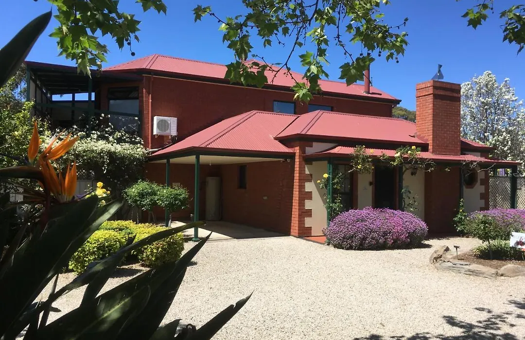 Wine And Roses Bed And Breakfast-1